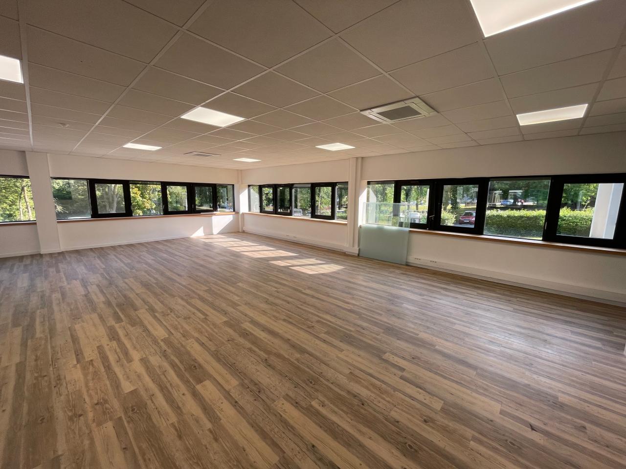 Bureau Nantes 180m² Location bureau Nantes Loire-Atlantique OLBUR2425262 0